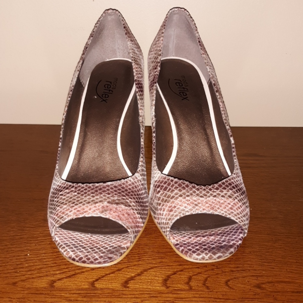 Moda Reflex Faux Snakeskin Peep Toe Heels